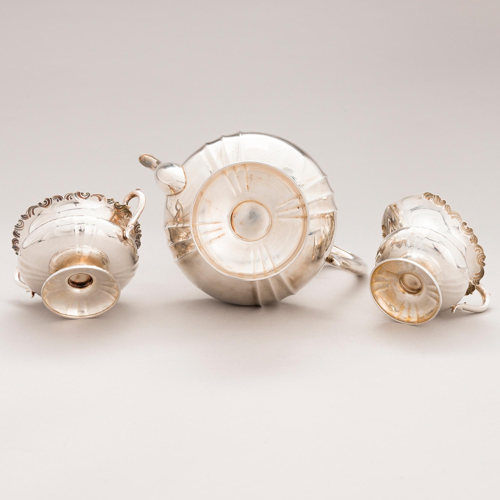 A 3-piece silver coffee set, Kultakeskus, Hämeenlinna 1980 and 1981.