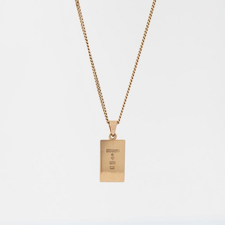 A pendant by Gramens Guldsmide, Onsala.