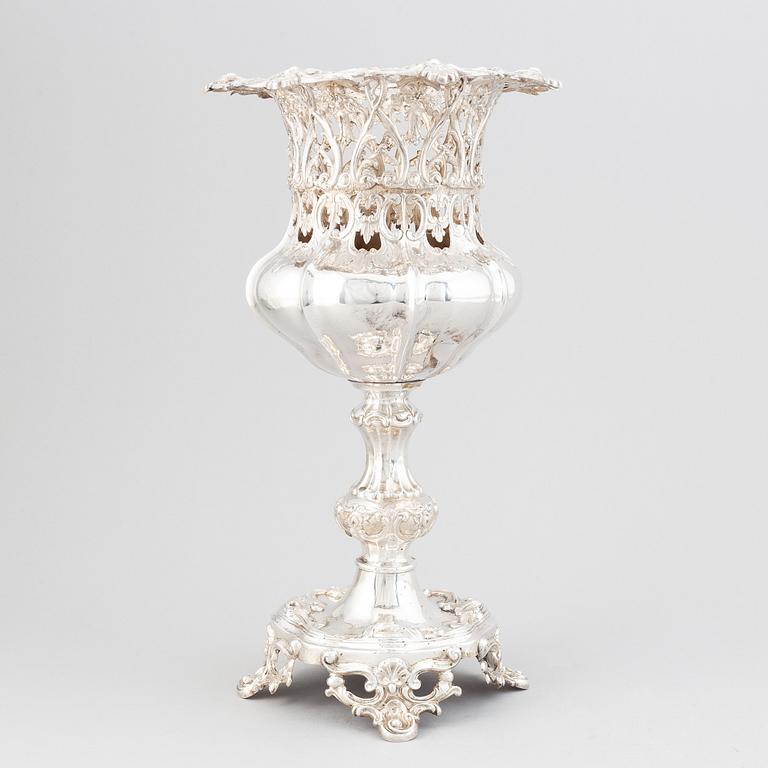 A Swedish mid 19th century silver urn, mark of Gustaf Möllenborg, Stockholm 1856.