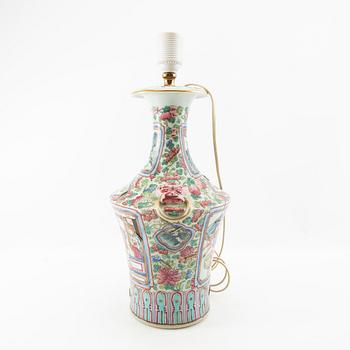 Vas/Lampa Kina  1800-tal  porslin.