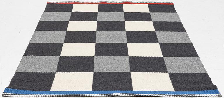 Gunilla Lagerhem Ullberg, matta maskinvävd, "Arkad Checkboard" Kasthall, ca 230 x 160 cm.
