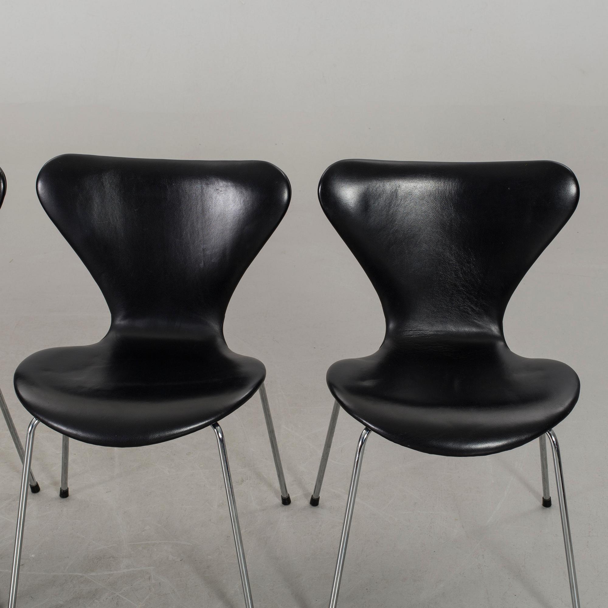 ARNE JACOBSEN,