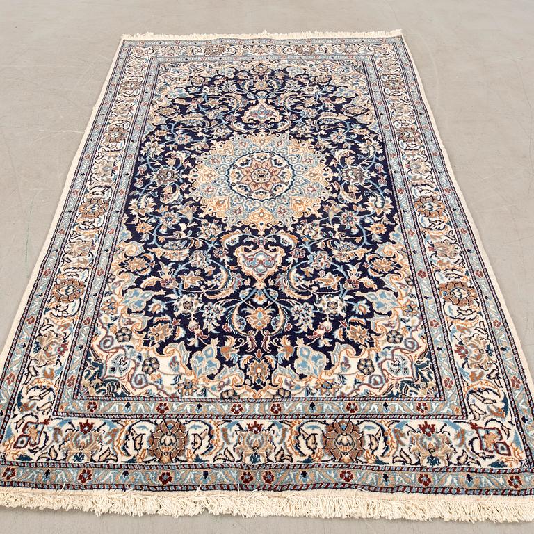 Nain carpet semi-antique, approx. 248x155 cm.