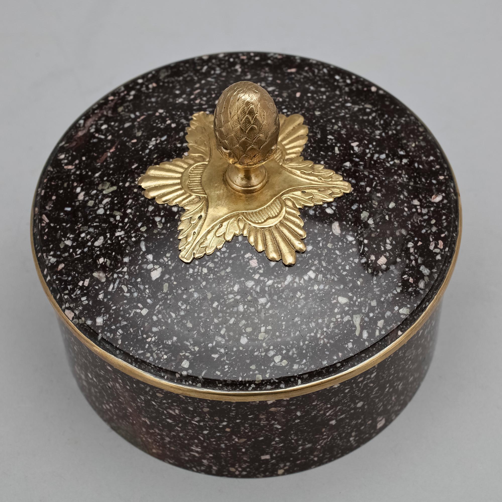 SMÖRASK, porfyr, empire, 1800-tal.