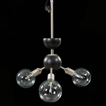 TAKLAMPA, 1900-talets andra kvartal. Höjd ca 60 cm.