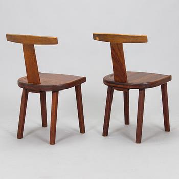 Olavi Hänninen, Four 1950s 'T-chairs' (Juha), for Huonekalu Mikko Nupponen Oy.