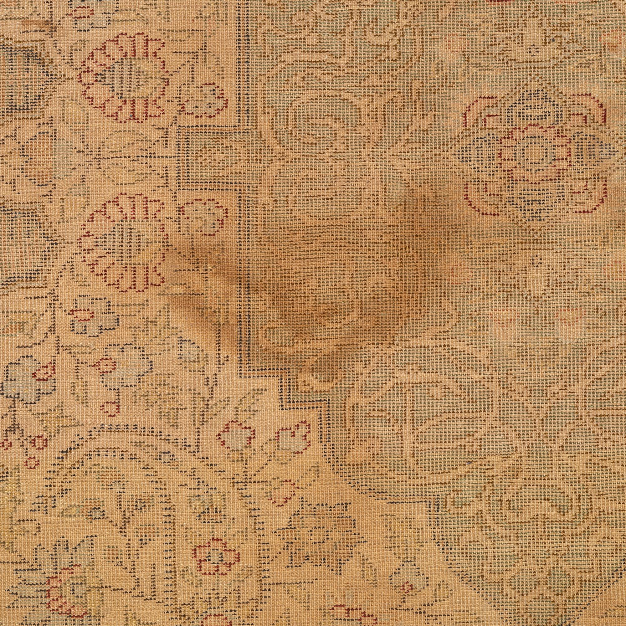 An antique Kayseri carpet, central Anatolia approx. 294 x 182 cm.