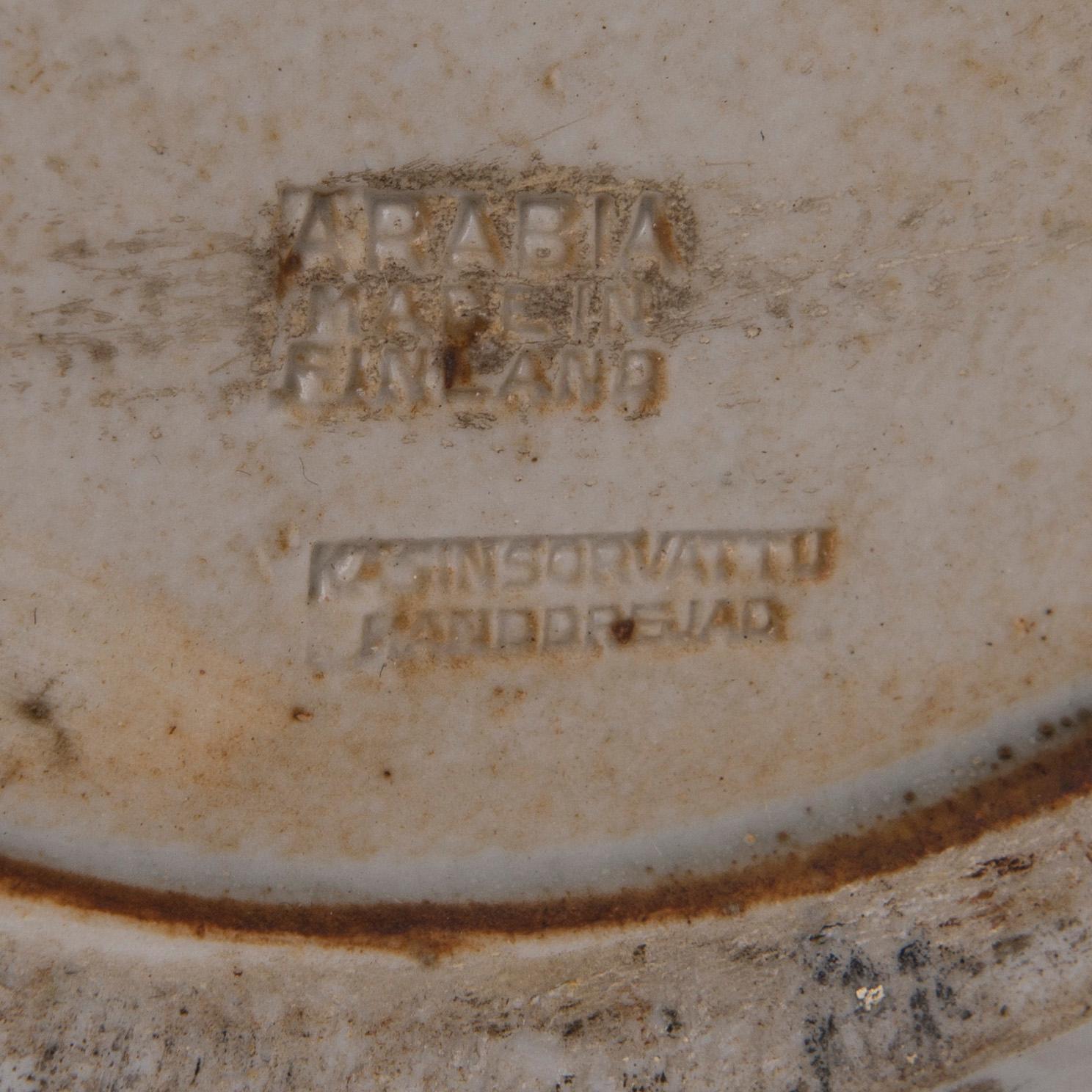 TOINI MUONA, KERAMIIKKA LATTIAUURNA. Sign. TM. Arabia, 1940-luku.