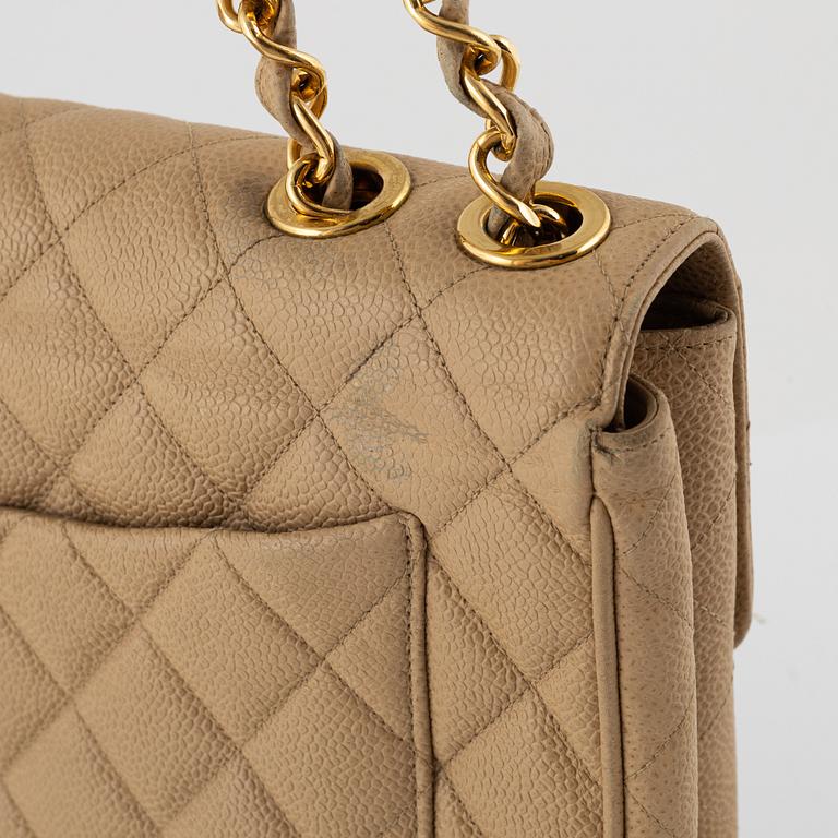 Chanel, väska, "Caviar Jumbo Classic Flap Bag", vintage.