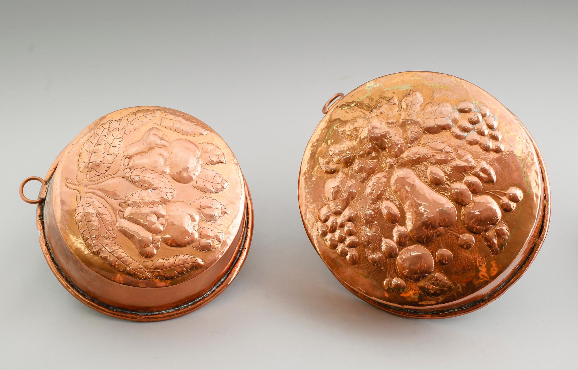 FORMAR, 2 st, koppar, 1800/1900-tal.