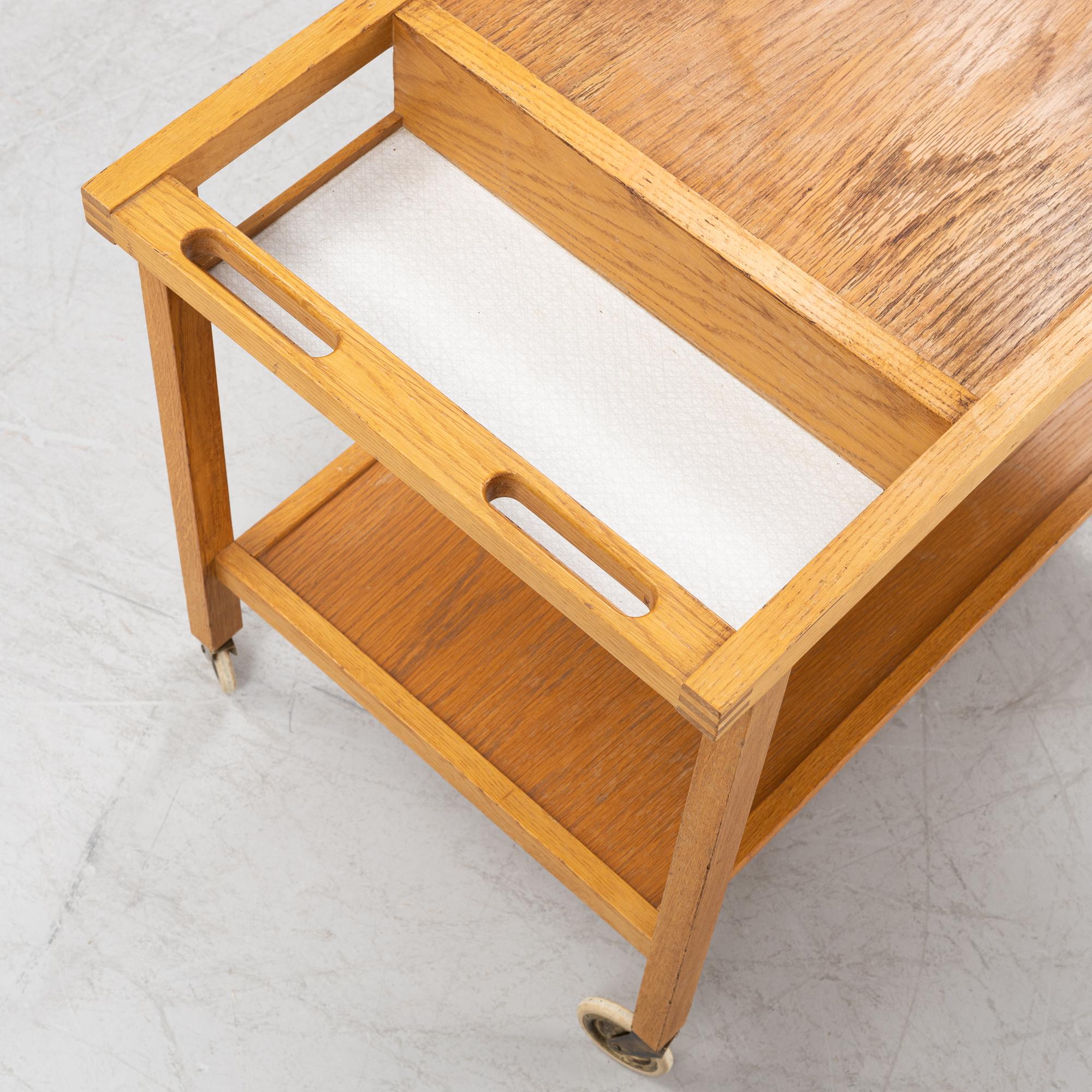 A 'Boy' oak serving trolley from DS furniture, second half of the 20th Century.