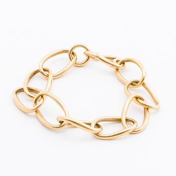 Ole Lynggaard, Bracelet "Love Ring" 18K gold, design Charlotte Lynggaard.