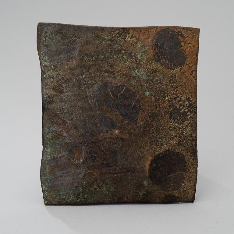 A SWEDISH 1 DALER PIECE OF PLATE MONEY IN COPPER, 1748.