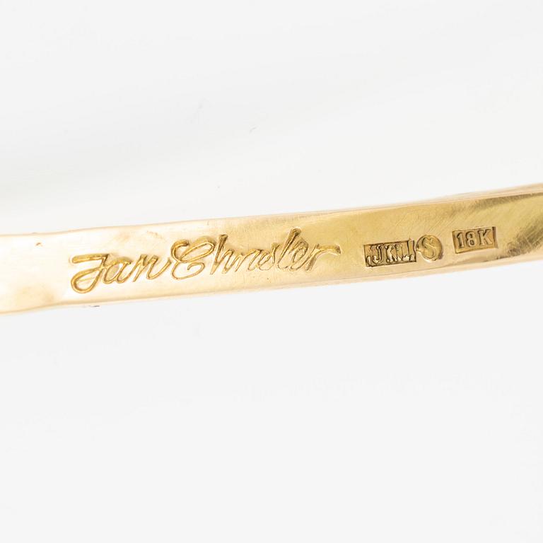 Jan-Christer Lundqvist, collier, stel halsring, 18K guld med briljantslipade diamanter och rubin, Skövde.