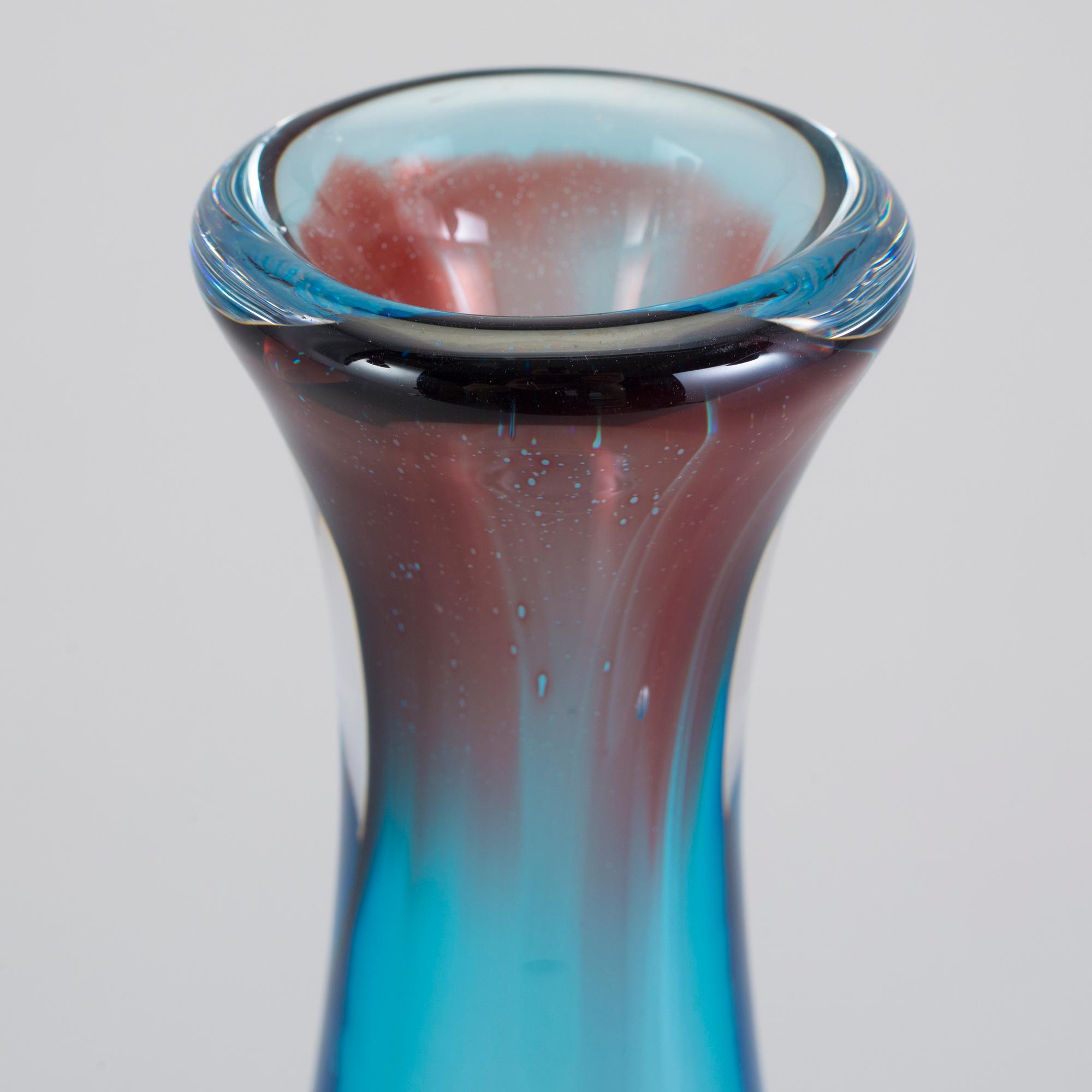 VAS, glas, Nils Landberg, Orrefors, signerad.