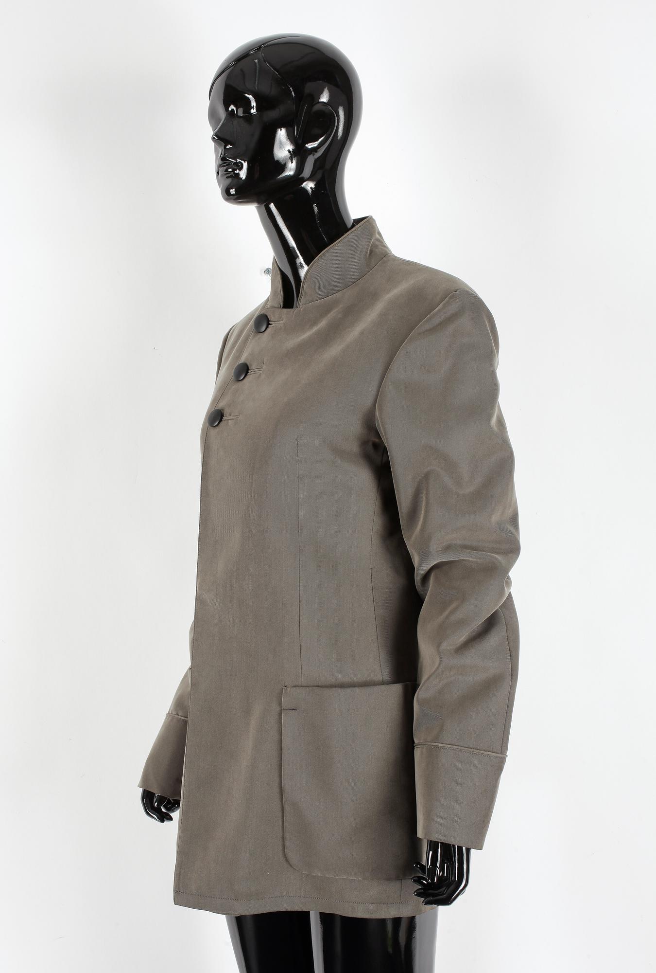 KAVAJ, Emporio Armani.
