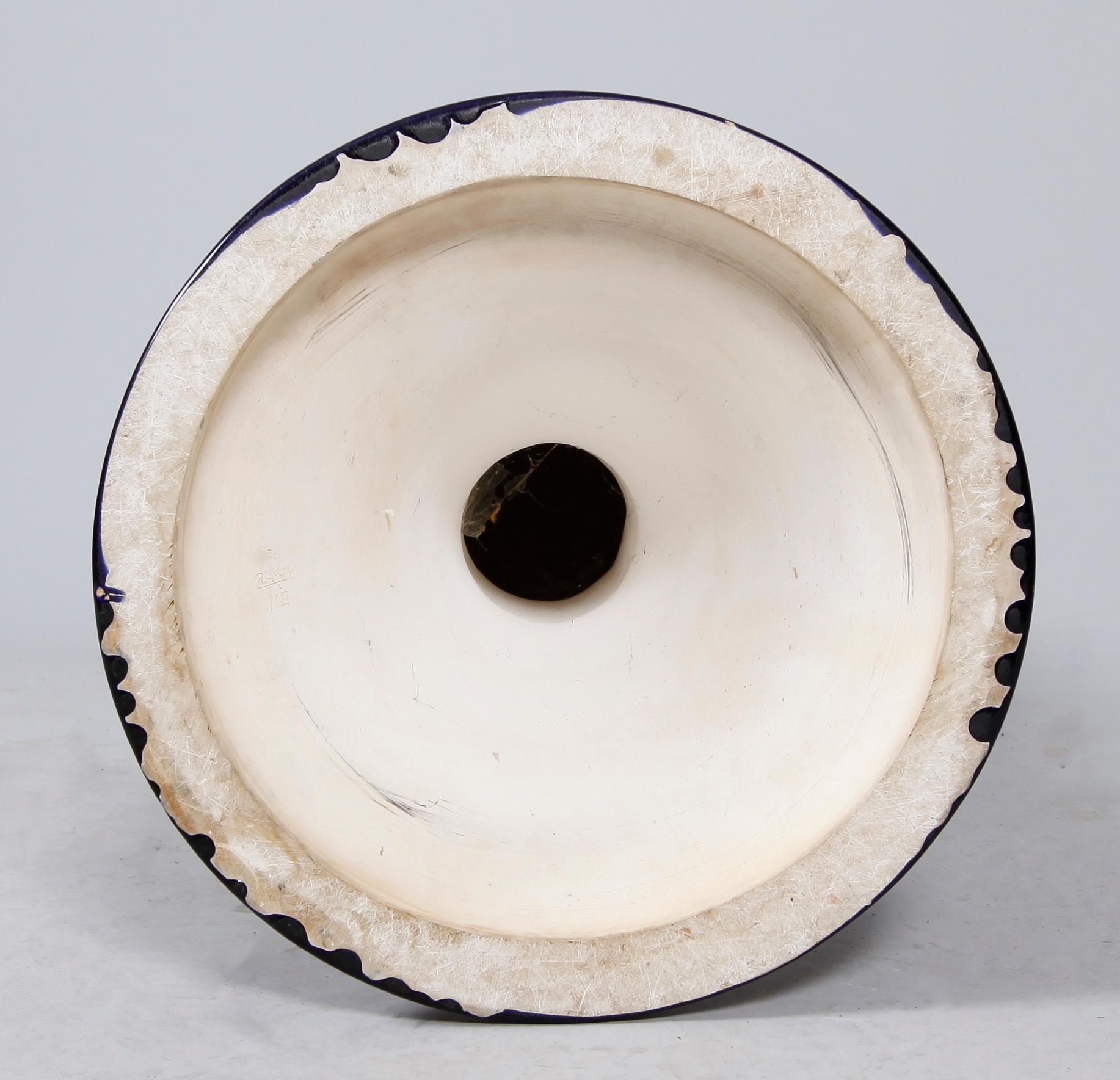 YTTERFODER MED PIEDESTAL, majolika, Rörstrand, jugend, tidigt 1900-tal.