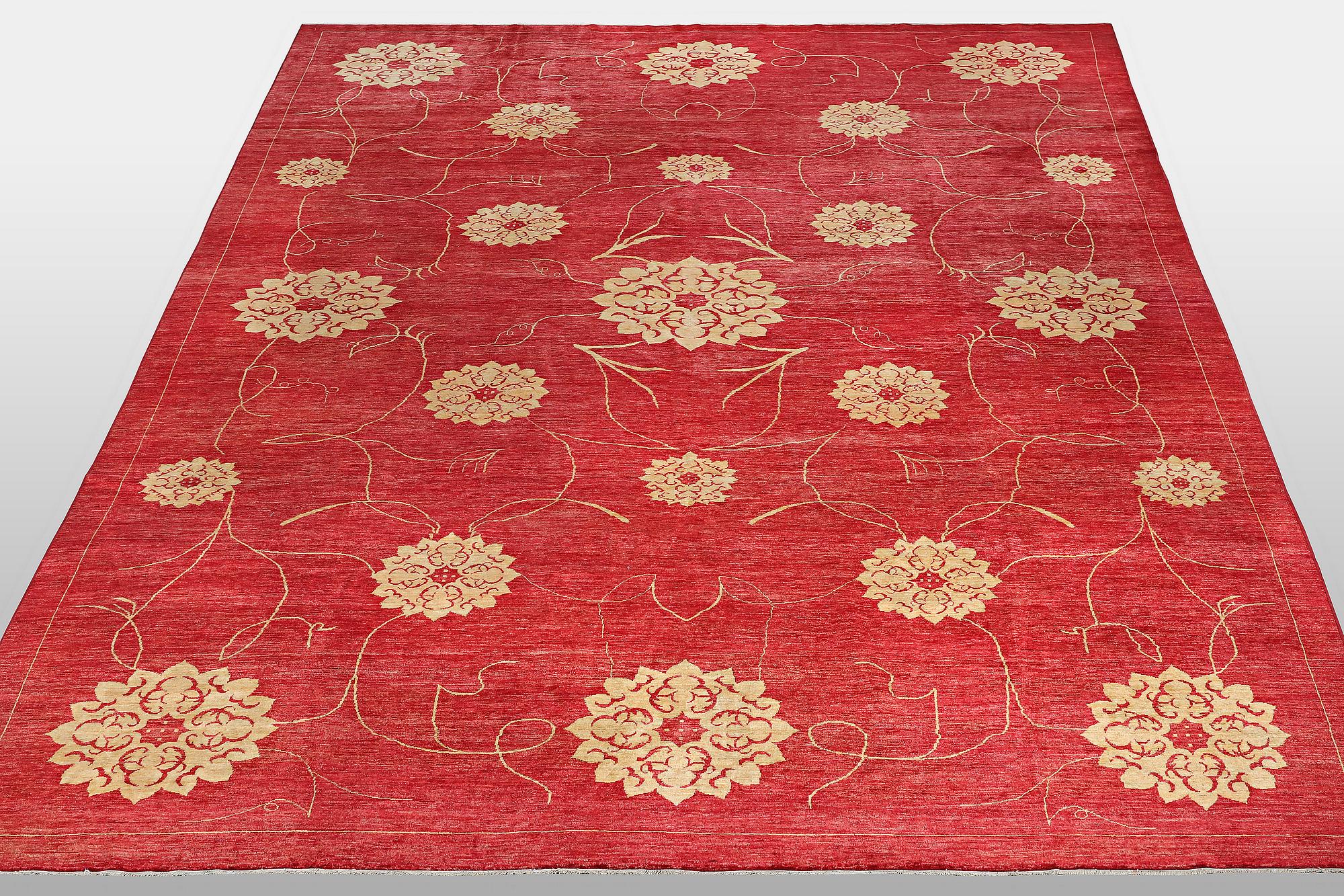 A carpet, Zieglar design, ca 524 x 367 cm.