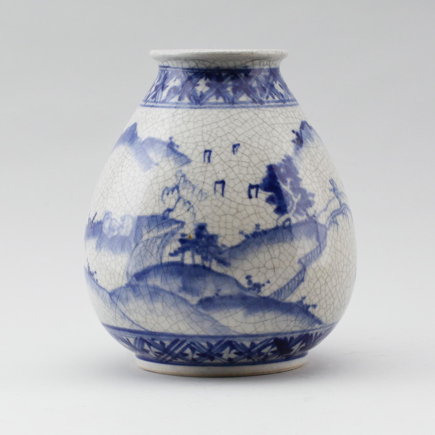 VAS och SKÅL, porslin, Kina, 1900-tal.