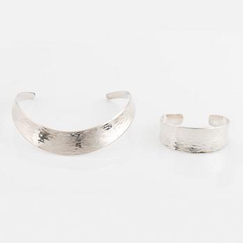 Sterling silver necklace and bangle, Alton.