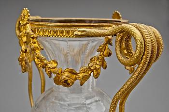VAS, glas med bronsmontering, Louis XVI-stil.