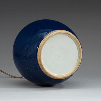 A powder blue jar, Qing dynasty, Qianlong (1736-95).