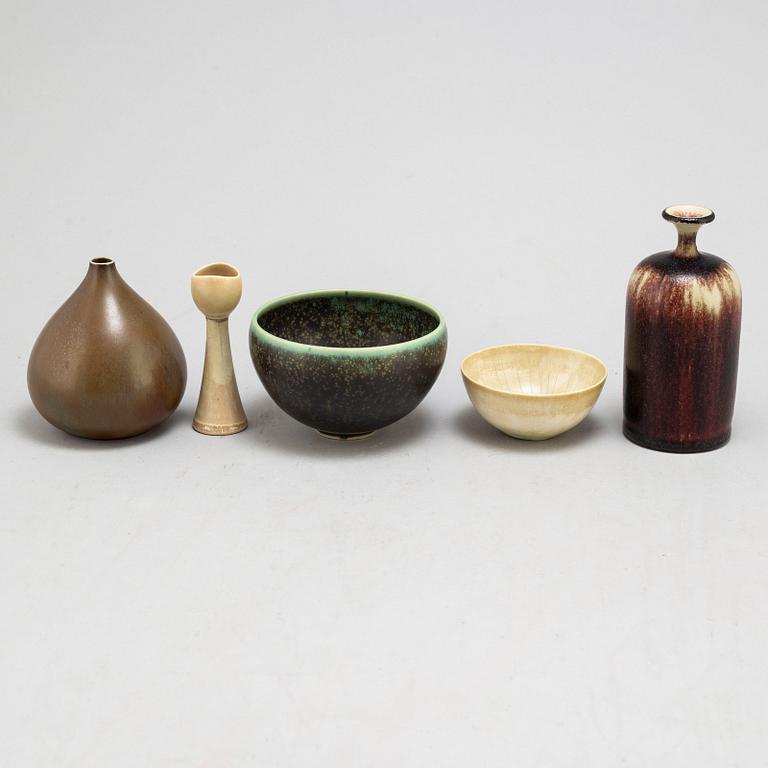 VASES AND BOWLS, ceramics, 1950s and later.