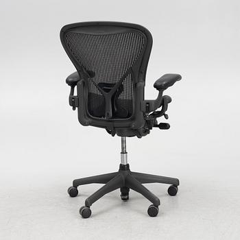 Don Chadwick/Bill Stump, skrivbordstol, "Aeron", Herman Miller.