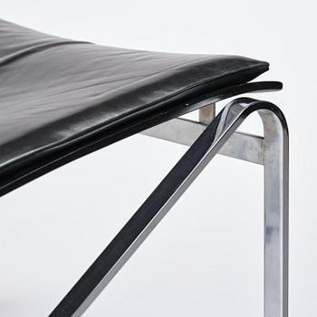 Sigurd Persson, a rare pair of armchairs, Åry Stålmöbler, Örsjö, 1960s.