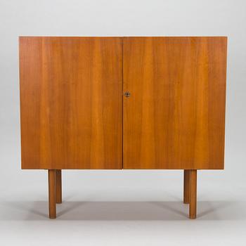 Hellevi Ojanen, a mid-20th-century '253' cabinet for Huonekalu- ja Rakennustyötehdas A.B.