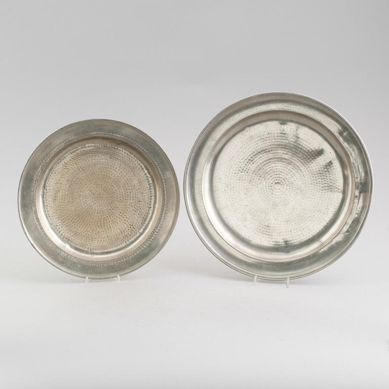 FAT, 2 st, tenn, svenska stämplar, 1700-tal.