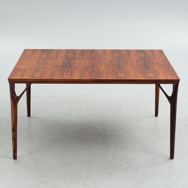 Willy Sigh, a rosewood dining table, H. Sigh & Søn, Denmark, 1960s.