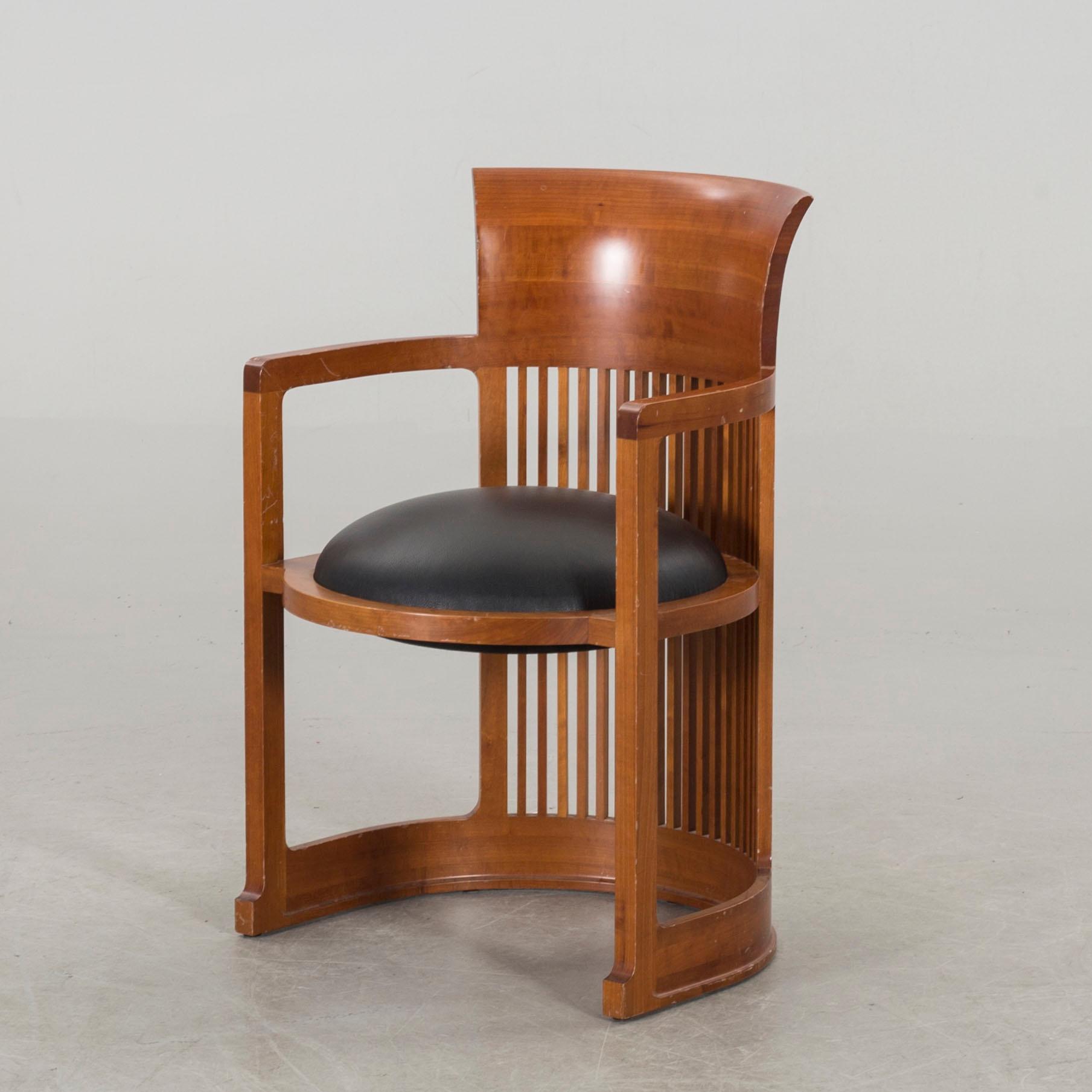 FRANK LLOYD WRIGHT, "Barrel Chair" model no 606, Cassina.