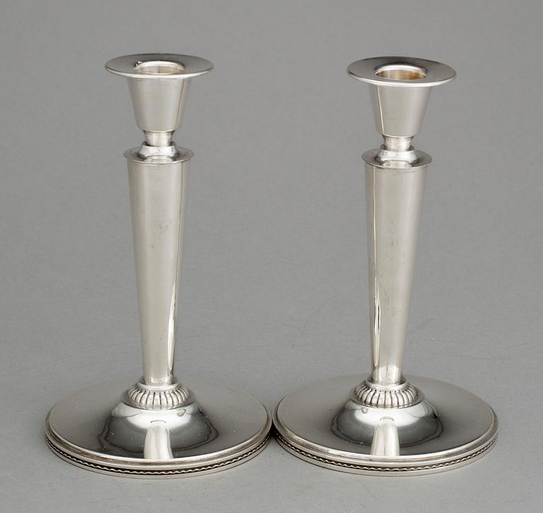 LJUSSTAKAR, ett par, silver, Eric Råström, C.G Råström, Stockholm, 1955, vikt ca 348 gram.