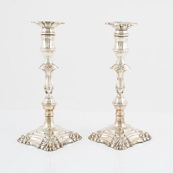 Two silver candleholders, Hampton Utilities, Birmingham, England, 1990.