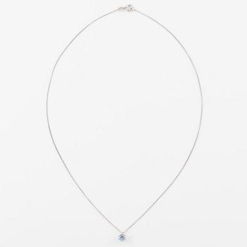 Necklace 14K white gold with sapphire.