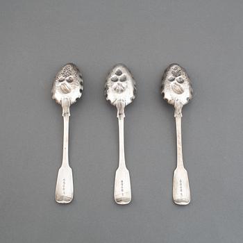 Three English silver spoons, marked London 1825.