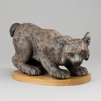 GUNNAR NYLUND, a lynx stoneware figurine from Rörstrand.