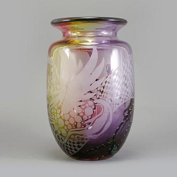 VAS, glas, Kjell Engman, unik, Kosta Boda, 1990-tal.