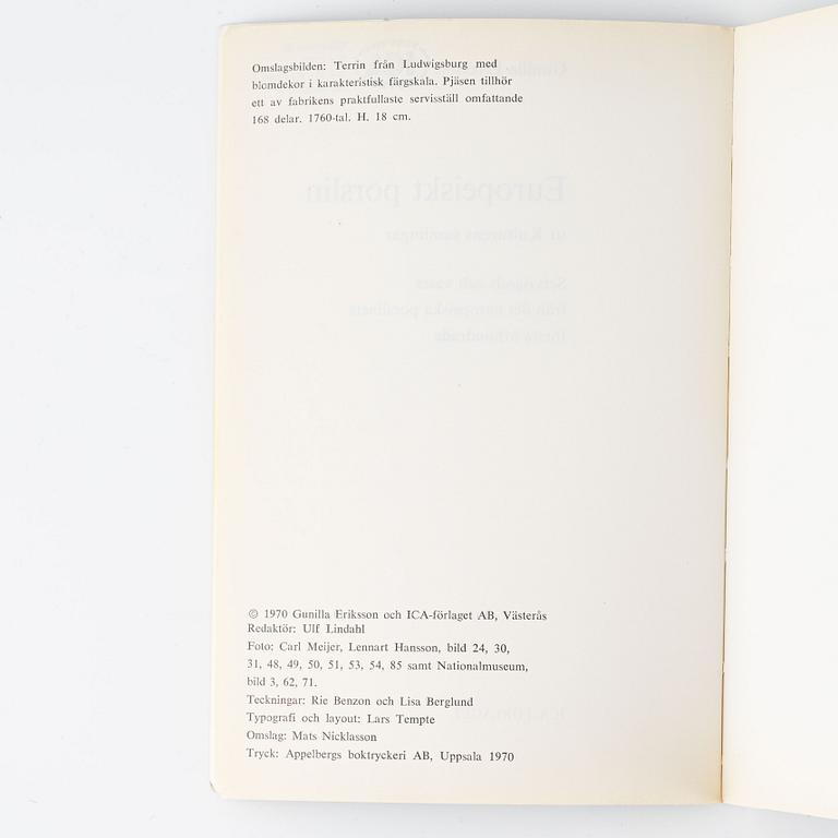 Böcker om svensk keramik. 19 st..