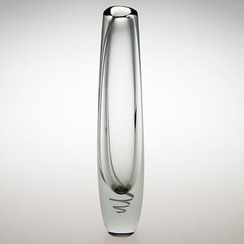 GUNNEL NYMAN, A 'Serpentine' glass vase, signed G. Nyman, Nuutajärvi Notsjö -57.