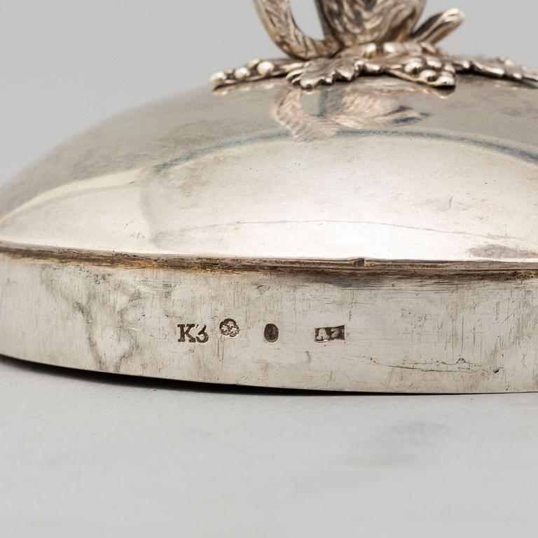 ADOLF ZETHELIUS, an Empire silver coffee pot from Stockholm, 1816.