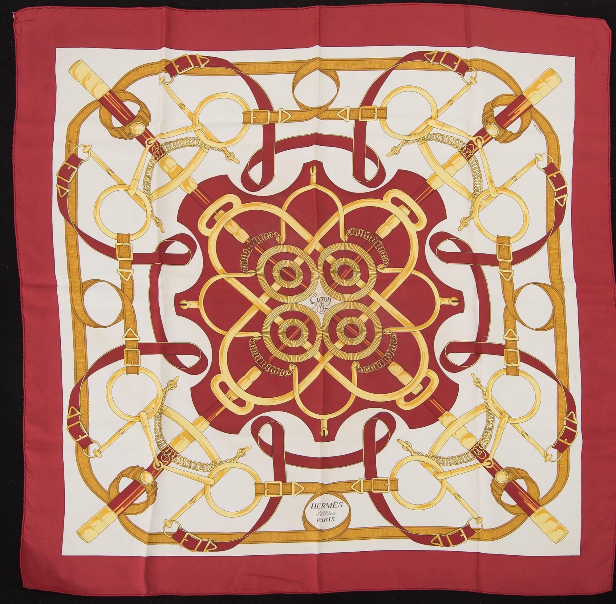 SCARVES, 2 st, Hermés.