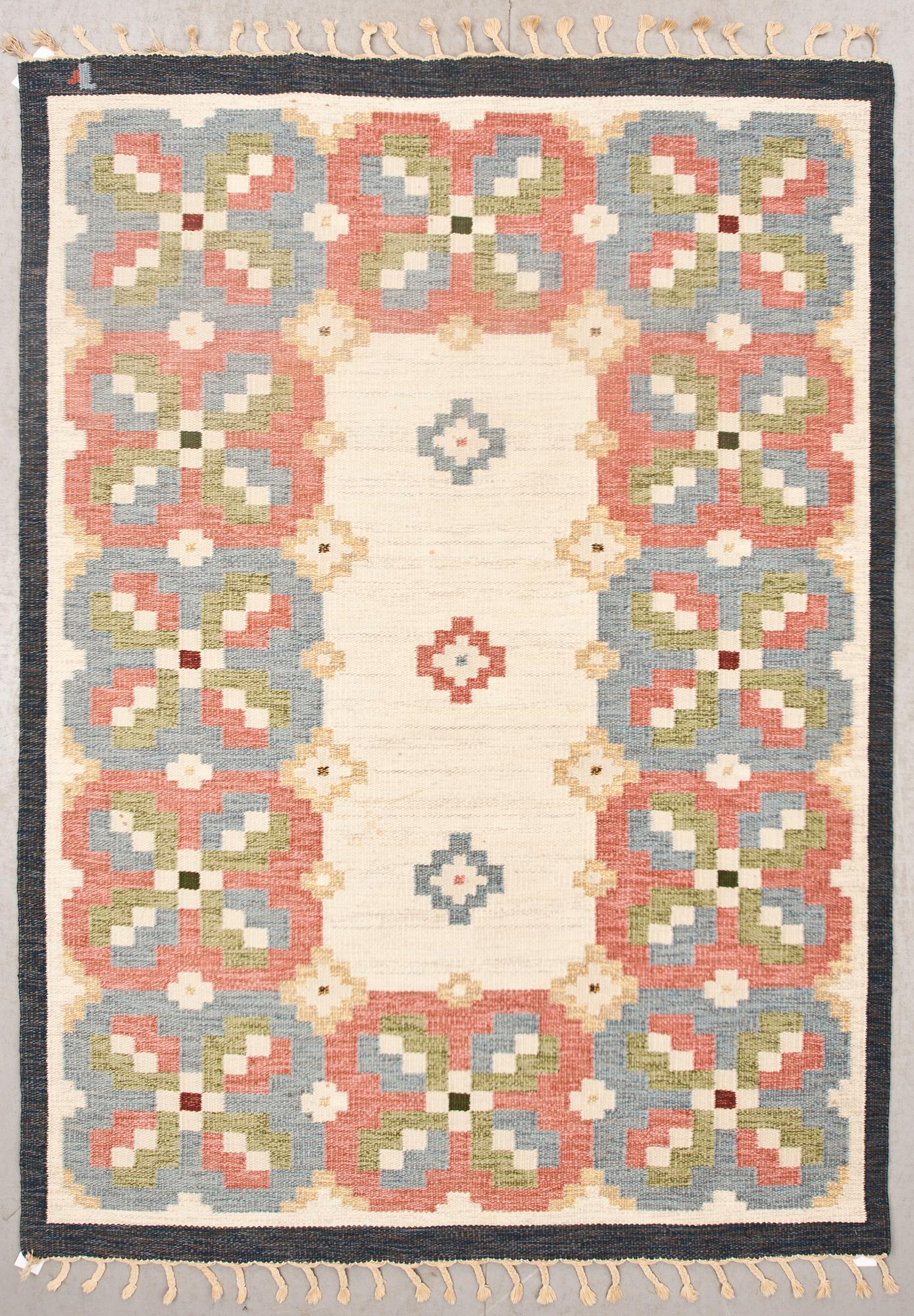 MATTA, rölakan, "Lyckeny", design Lizette Norlander,  Vävaregården. Ca 244 X 144 cm.