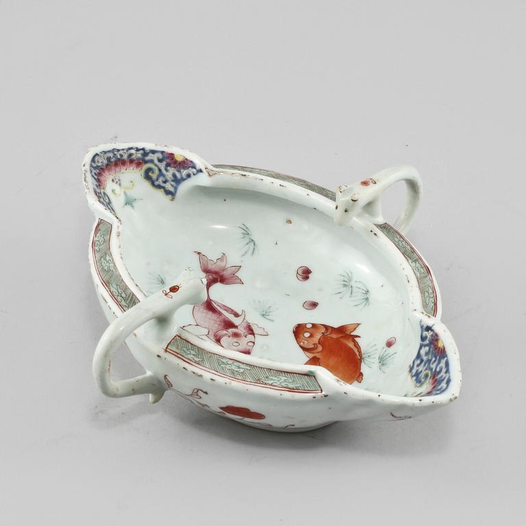 RÖKELSEKAR, porslin, Kina, 1800-tal.