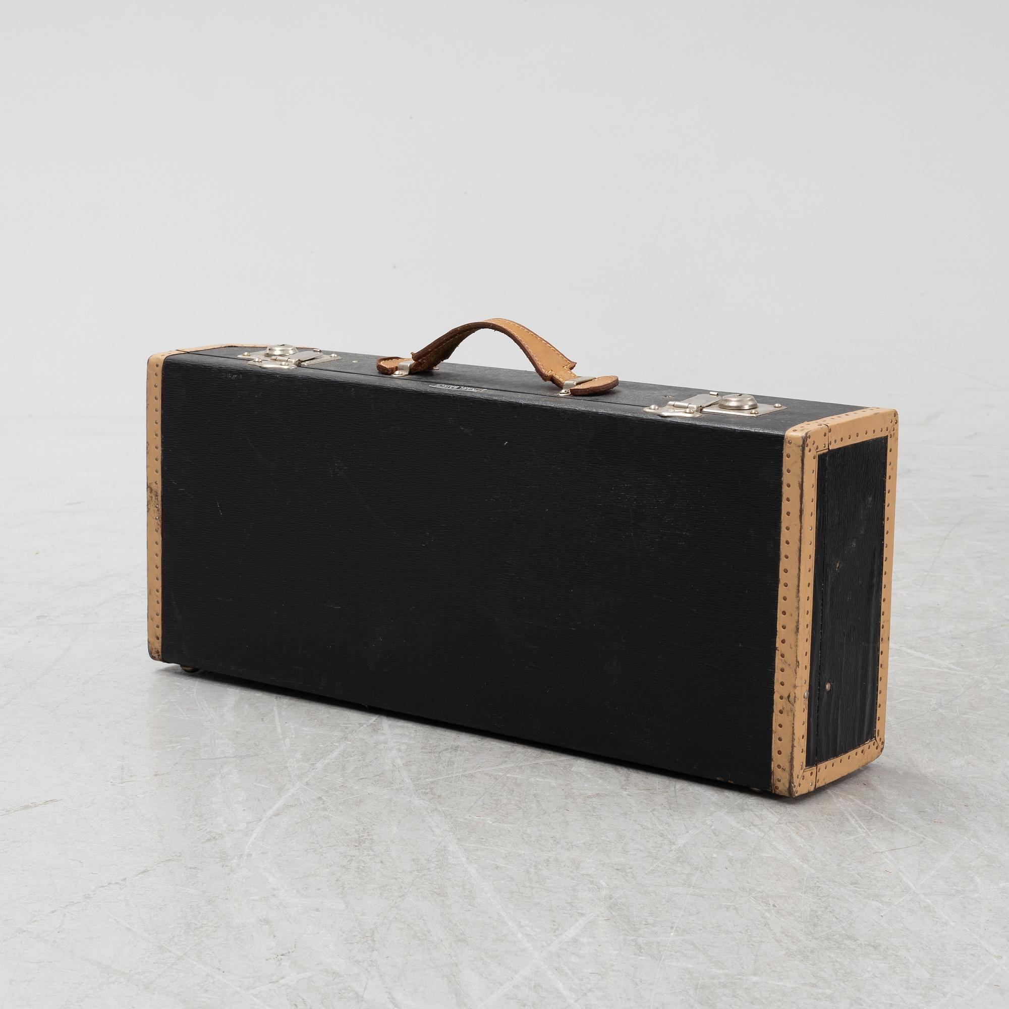 A set of four suitcases, Karl Baisch Autokofferfabrik Stuttgart, Germany, 1930's/1940's.