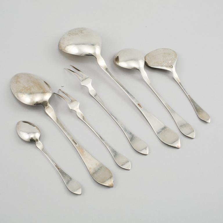 BESTICKSERVIS, 25 delar, silver, 1900-talets första hälft, vikt ca 580 g.
