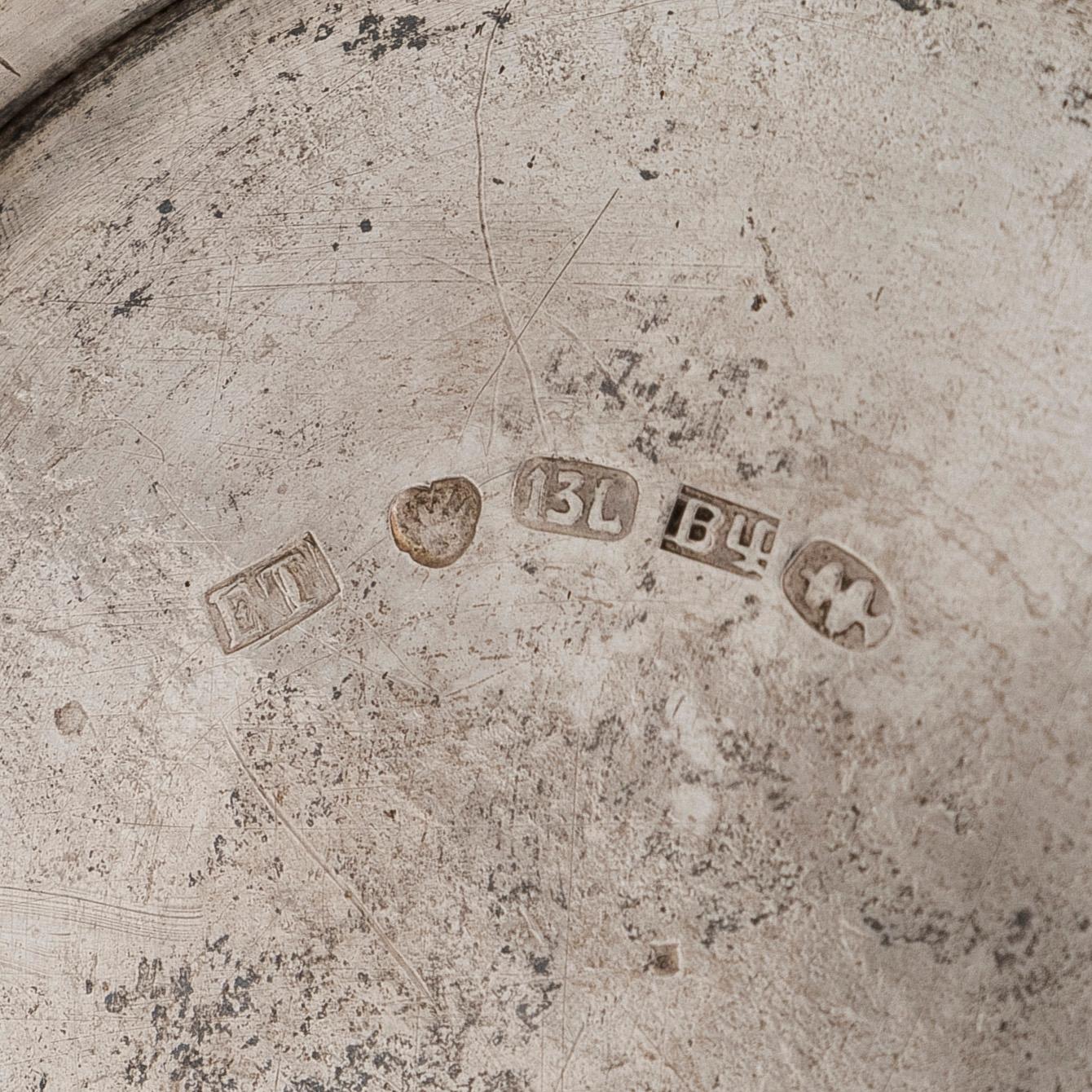 Bägare, 2 st, silver, Daniel Lundström, Stockholm 1765 och  ET, Ekenäs, Finland 1883.