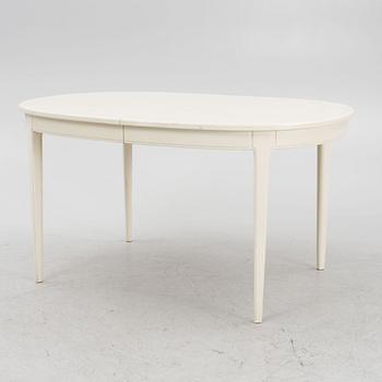 Carl Malmsten, a 'Herrgården' dining table with two extra leaves.