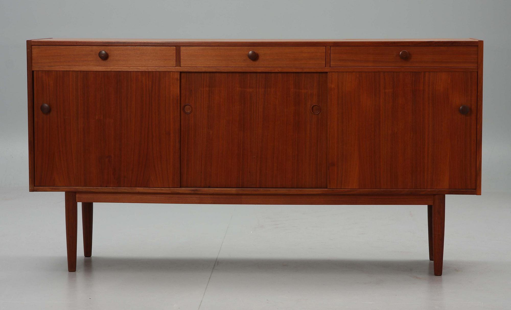 SIDEBOARD, 1960-tal.